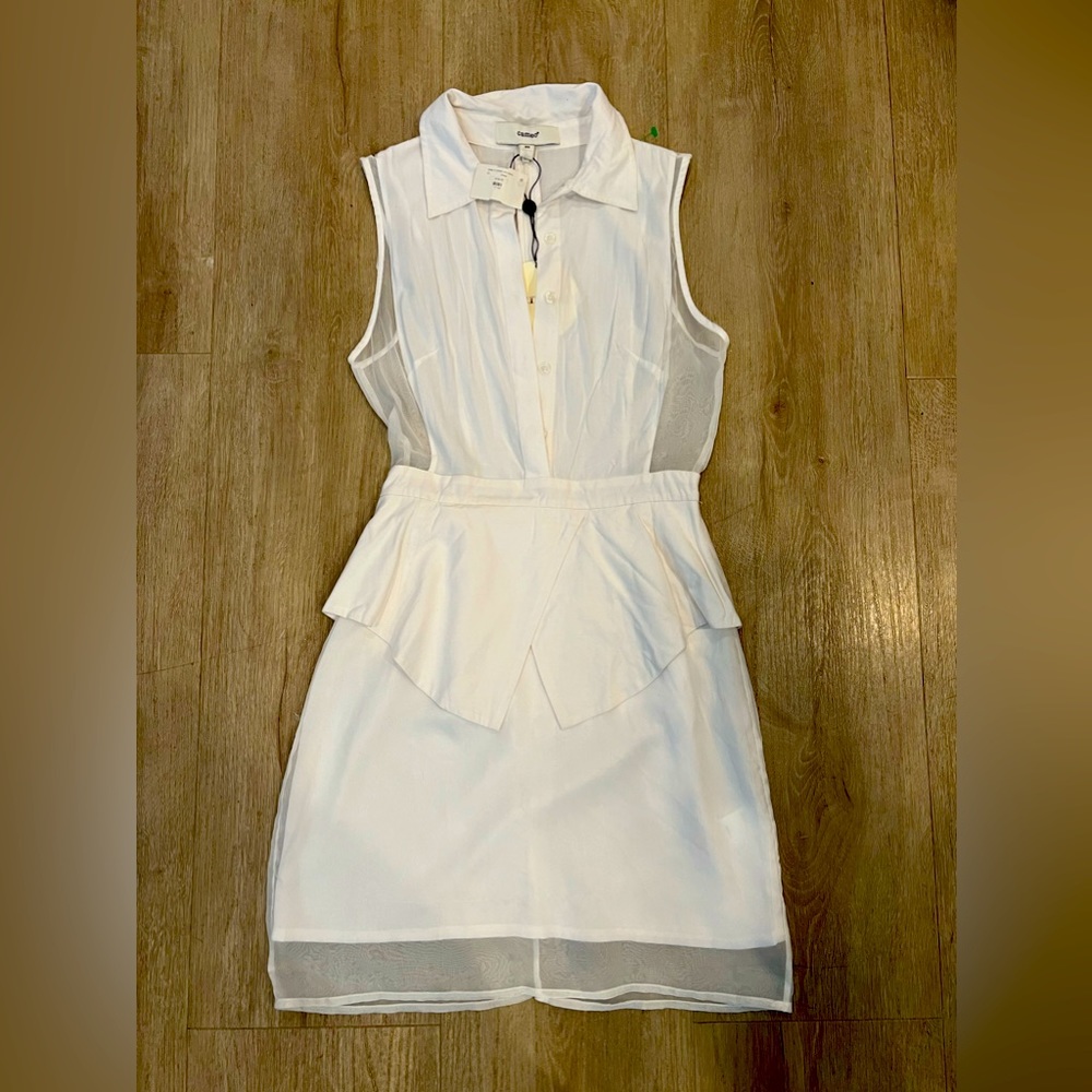 NWT! Gorgeous white Cameo layered dress!